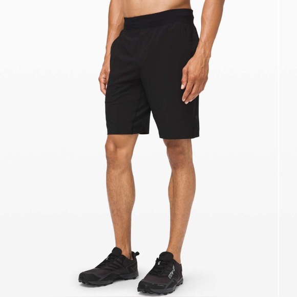 Lululemon T.H.E. Short 9" *Linerless black size M - Picture 3 of 9